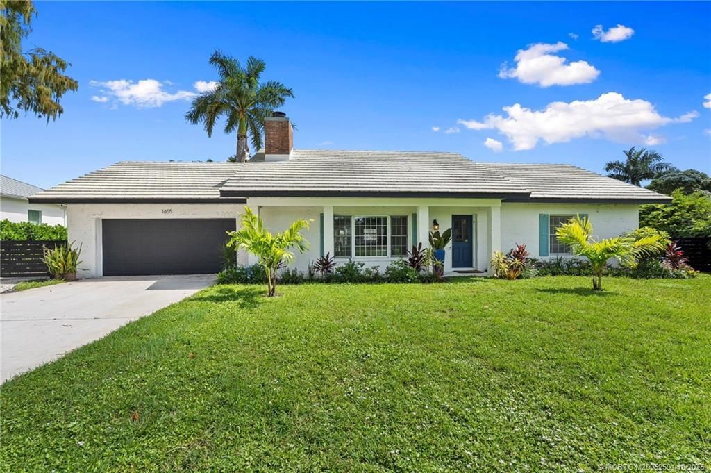 Photo of 1655 NW Fork Road, Stuart, FL 34994 (MLS # M20052591)