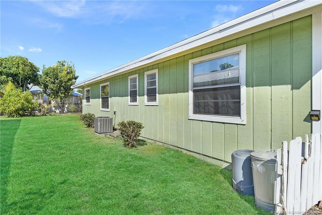 Photo of 4471 SE Village Road, Stuart, FL 34997 (MLS # M20054106)