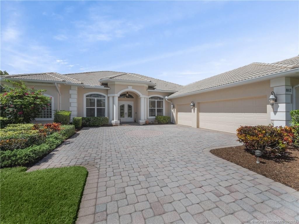 Photo of 8012 Plantation Lakes Drive, Port Saint Lucie, FL 34986 (MLS # M20041229)
