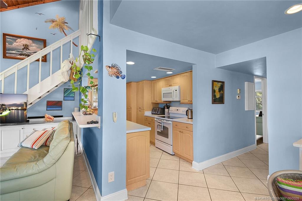 Stuart, Florida 34996, United States, 3 Bedrooms Bedrooms, ,3 BathroomsBathrooms,Residential,Active,127839