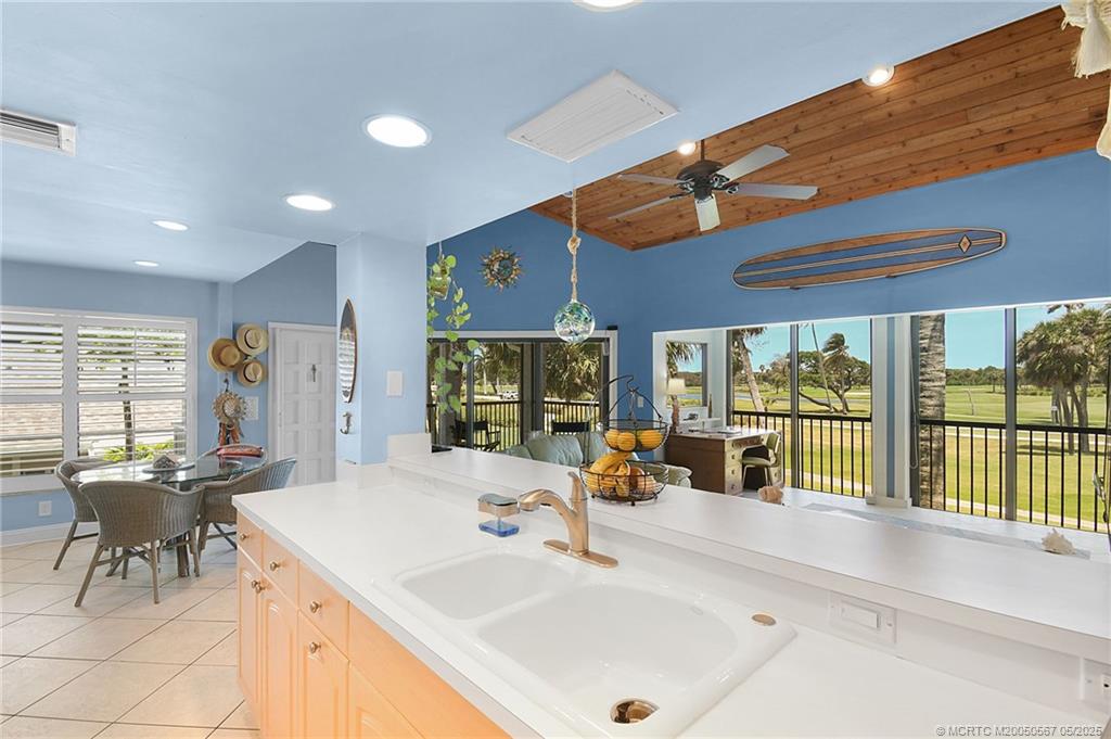 Stuart, Florida 34996, United States, 3 Bedrooms Bedrooms, ,3 BathroomsBathrooms,Residential,Active,127839