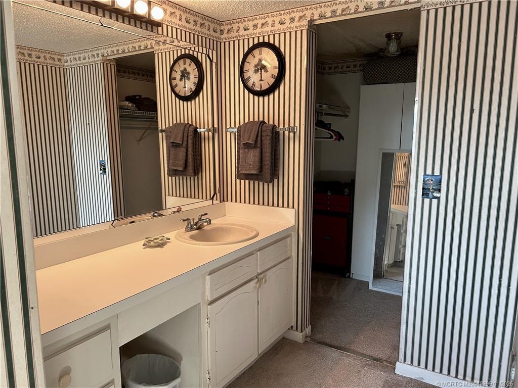 Stuart, Florida 34994, United States, 2 Bedrooms Bedrooms, ,2 BathroomsBathrooms,Residential,Active,22326