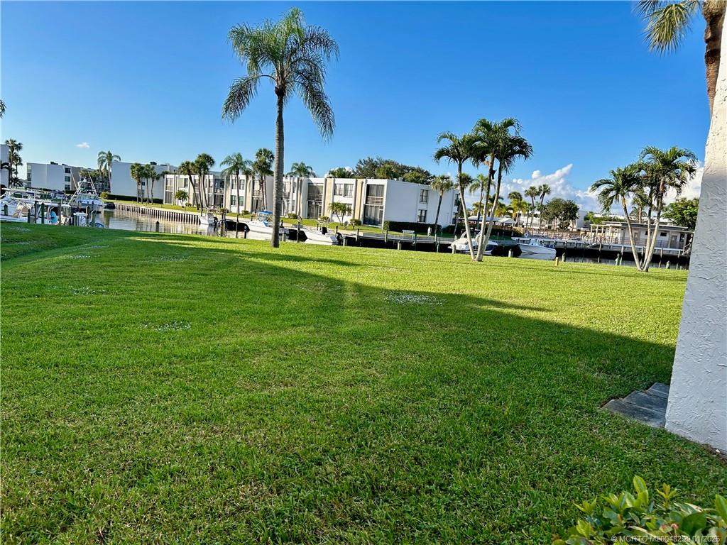 Stuart, Florida 34994, United States, 2 Bedrooms Bedrooms, ,2 BathroomsBathrooms,Residential,Active,22326