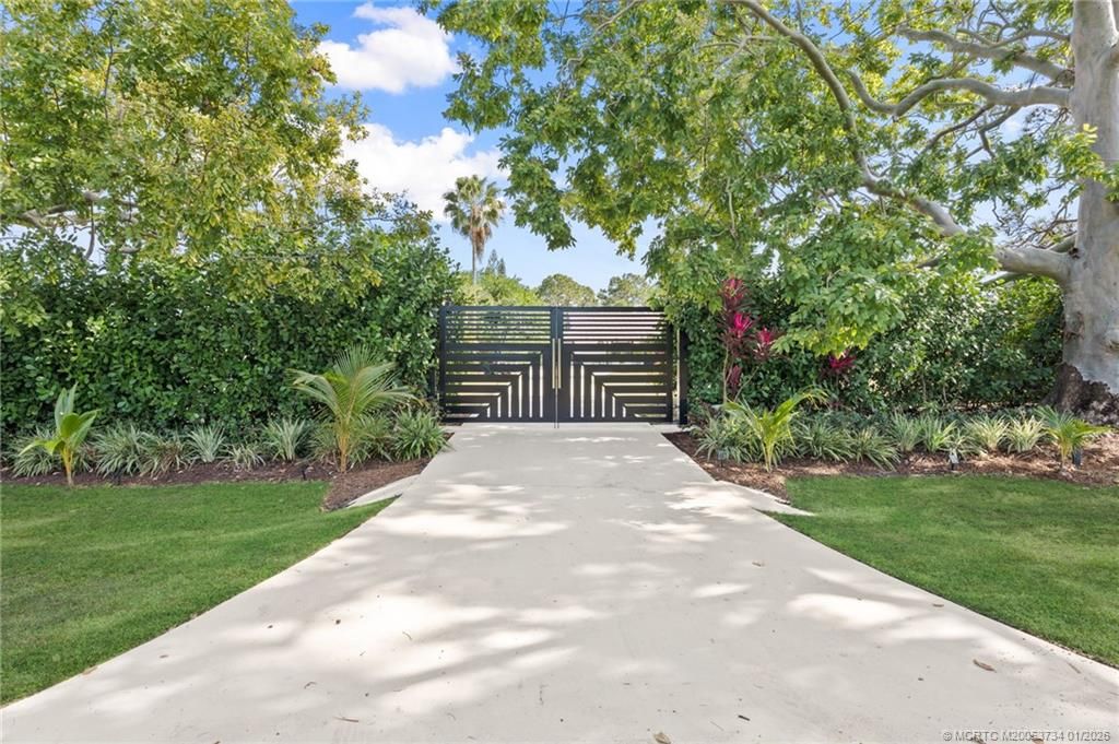 Photo of 501 SW Stuart West Boulevard, Palm City, FL 34990 (MLS # M20053734)