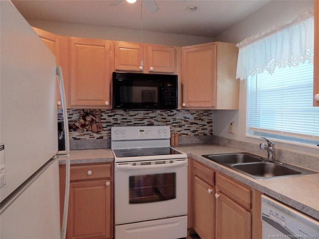 Photo of 2600 SE Ocean Boulevard #B14, Stuart, FL 34996 (MLS # M20039840)