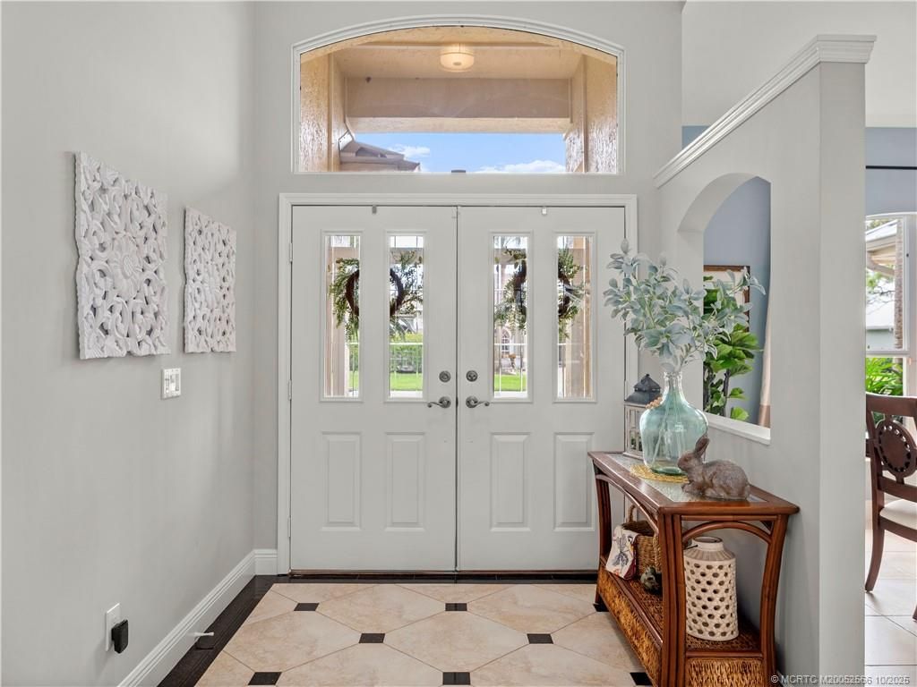 Photo of 4354 SW Oakhaven Lane, Palm City, FL 34990 (MLS # M20052566)