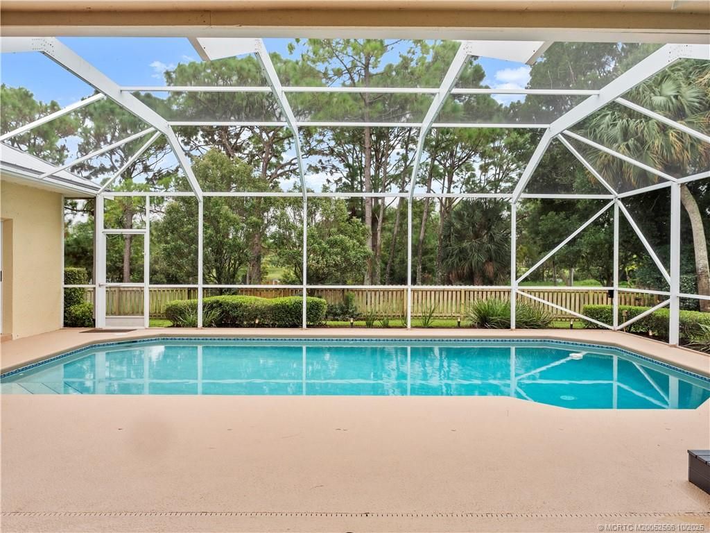 Photo of 4354 SW Oakhaven Lane, Palm City, FL 34990 (MLS # M20052566)