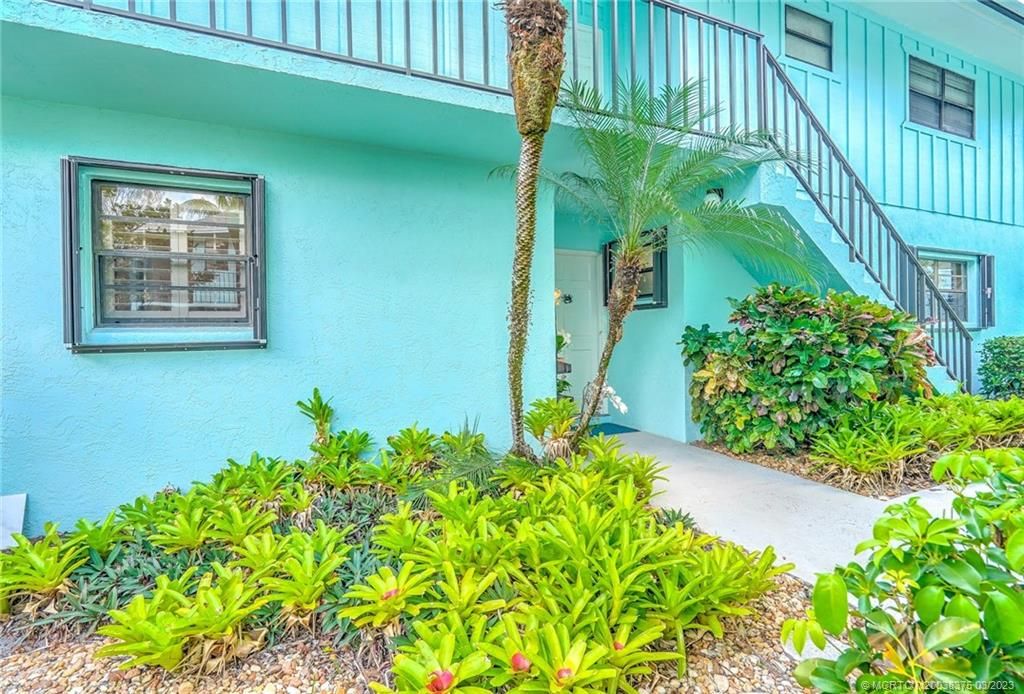 Photo of 4103 SE Centerboard Lane #2-A, Stuart, FL 34997 (MLS # M20038375)