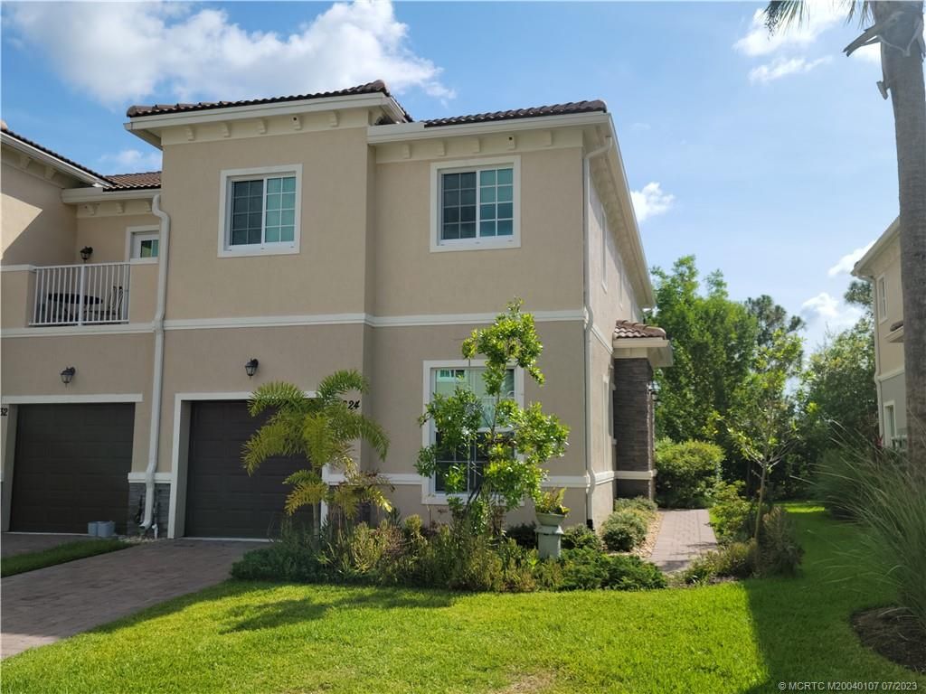 Photo of 6224 SE Portofino Circle #904, Hobe Sound, FL 33455 (MLS # M20040107)