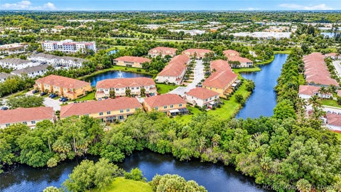 Photo of 615 SW Glen Crest Way, Stuart, FL 34997 (MLS # M20057240)