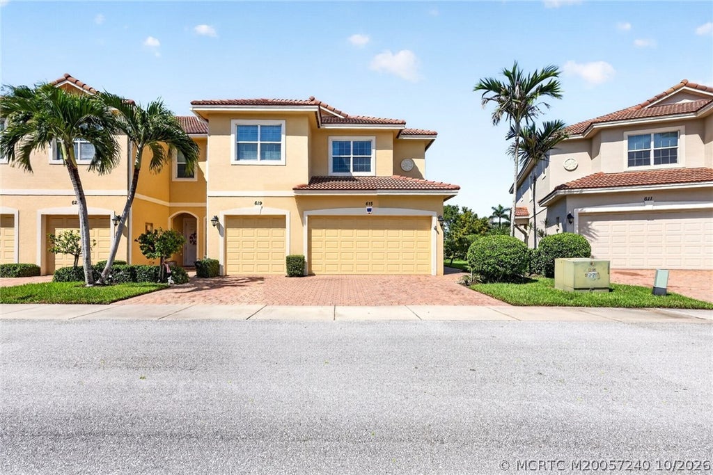 Photo of 615 SW Glen Crest Way, Stuart, FL 34997 (MLS # M20057240)