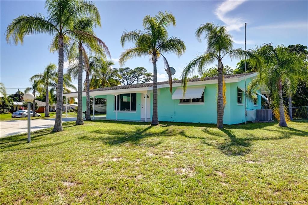 Photo of 210 Beach Avenue, Port Saint Lucie, FL 34952 (MLS # M20040828)