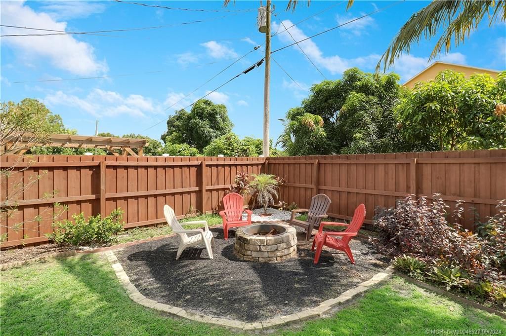 Photo of 576 SW South Quick Circle, Port Saint Lucie, FL 34953 (MLS # M20046927)