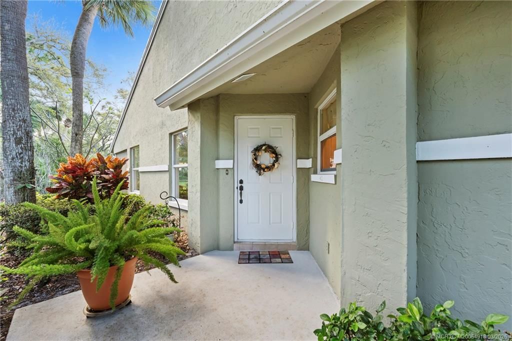 Photo of 2437 SW Foxpoint Trail, Palm City, FL 34990 (MLS # M20054918)