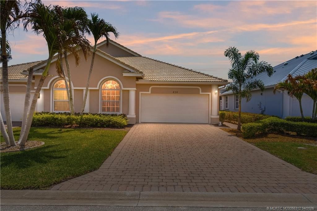 Photo of 830 NW Red Pine Way, Jensen Beach, FL 34957 (MLS # M20055312)