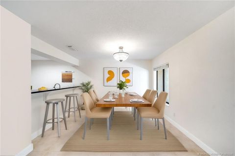 Photo of 1659 SW Crossing Circle, Palm City, FL 34990 (MLS # M20051736)