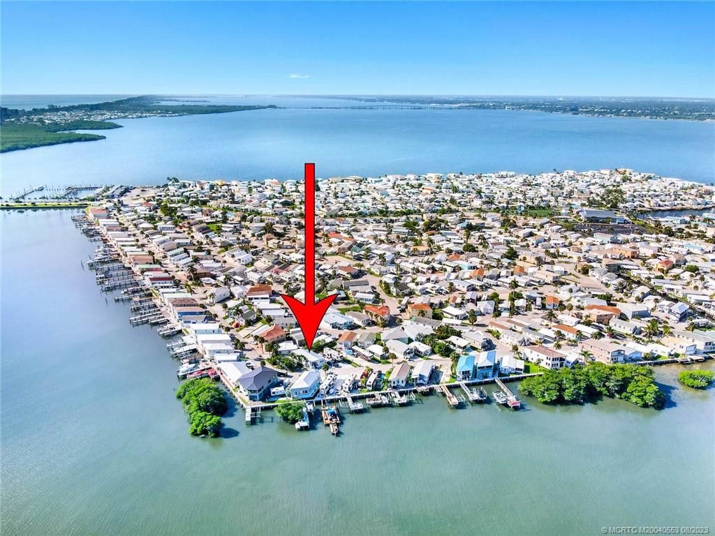 Photo of 461 Nettles Boulevard, Jensen Beach, FL 34957 (MLS # M20040553)