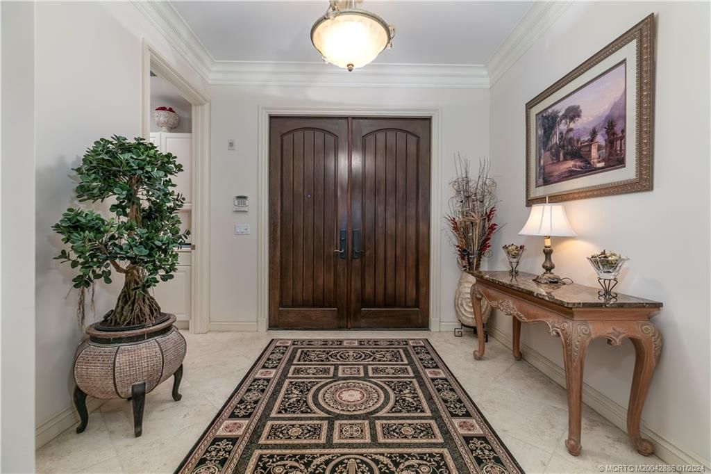 Photo of 942 SE Willoughby Trace, Stuart, FL 34997 (MLS # M20042886)