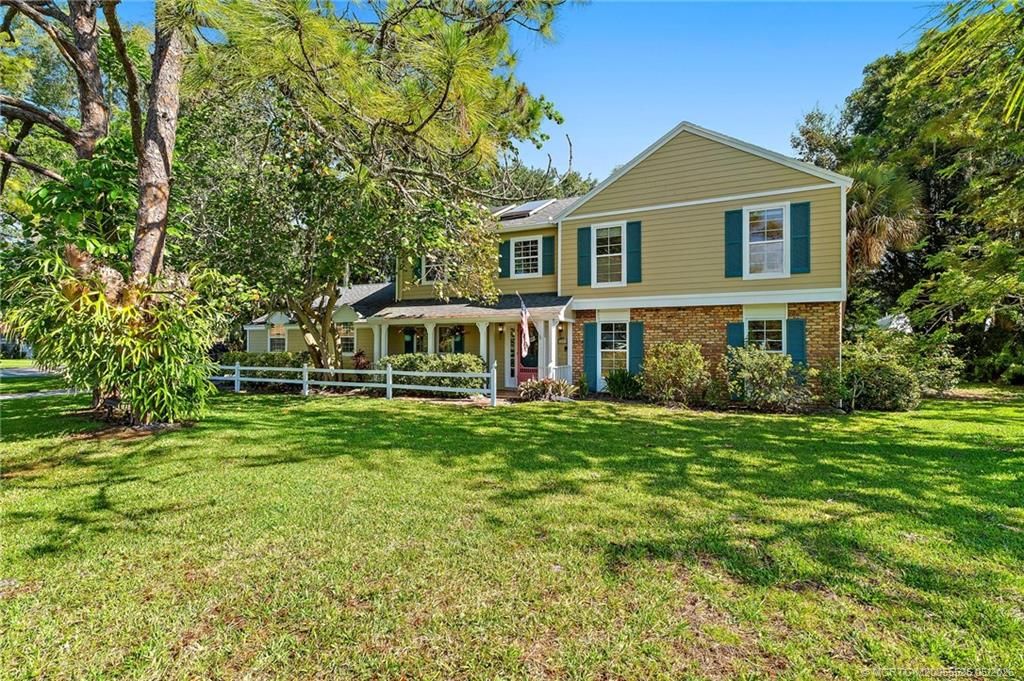 Photo of 2981 SE Falmouth Drive, Stuart, FL 34997 (MLS # M20055525)