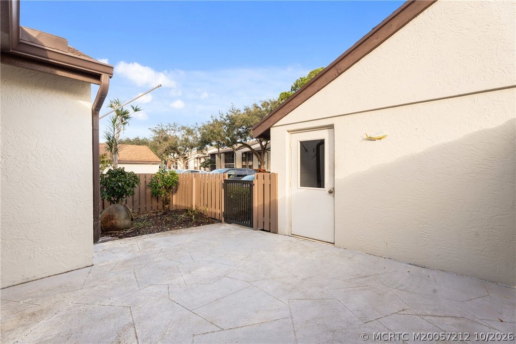 Photo of 2054 SW Silver Pine Way #123H, Palm City, FL 34990 (MLS # M20057212)
