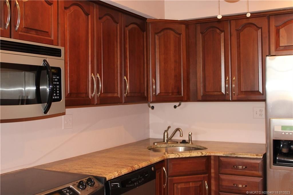 Photo of 2600 S Kanner Highway #I5, Stuart, FL 34994 (MLS # M20040118)