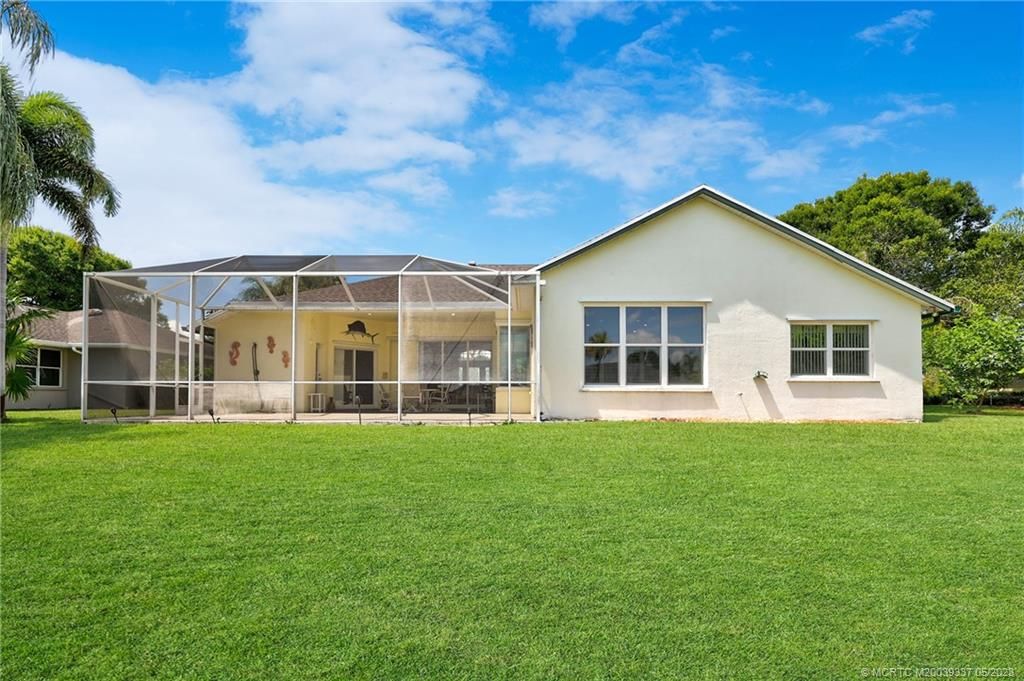 Photo of 1982 SW Hunters Club Way, Palm City, FL 34990 (MLS # M20039337)