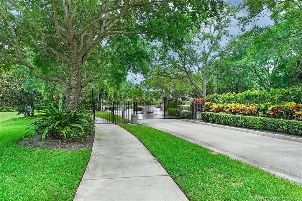 Stuart, Florida 34994, United States, 3 Bedrooms Bedrooms, ,2 BathroomsBathrooms,Residential,Coming Soon,107503