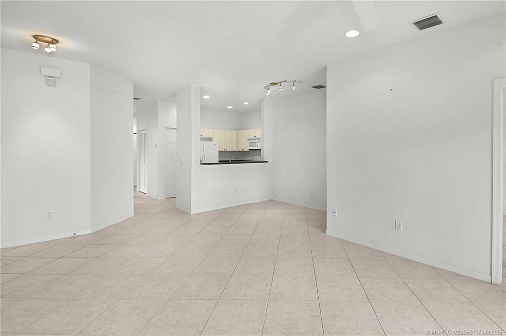 Stuart, Florida 34994, United States, 3 Bedrooms Bedrooms, ,2 BathroomsBathrooms,Residential,Coming Soon,107503