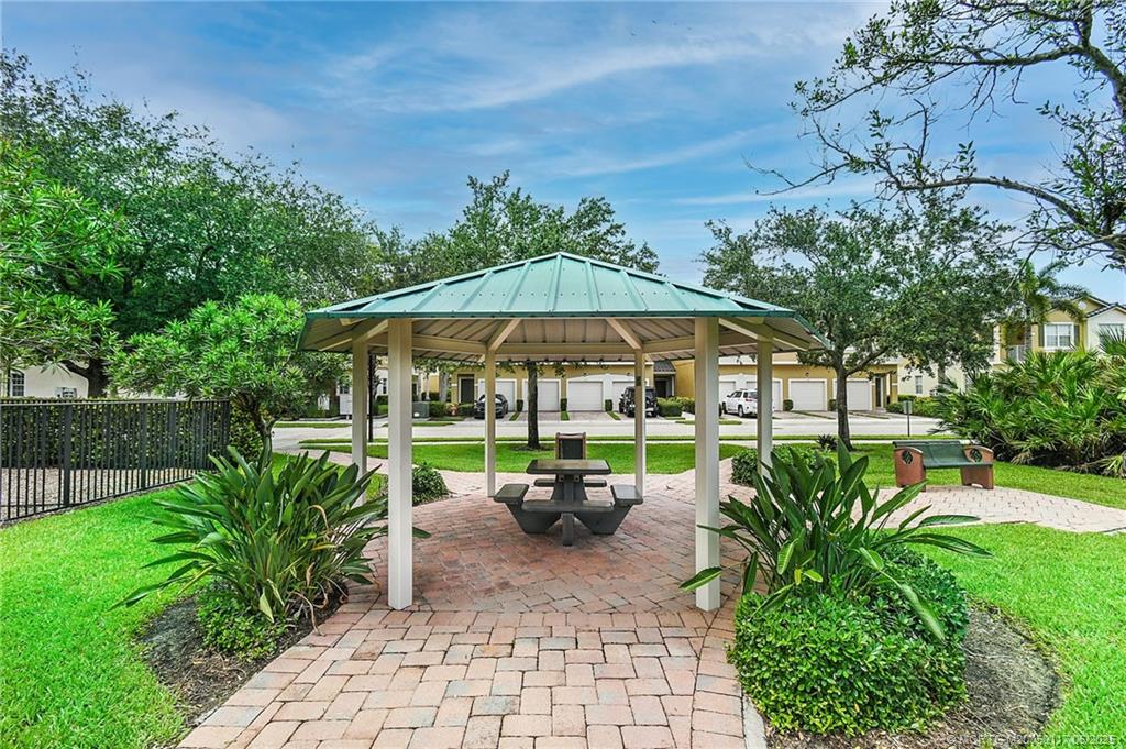 Stuart, Florida 34994, United States, 3 Bedrooms Bedrooms, ,2 BathroomsBathrooms,Residential,Coming Soon,107503