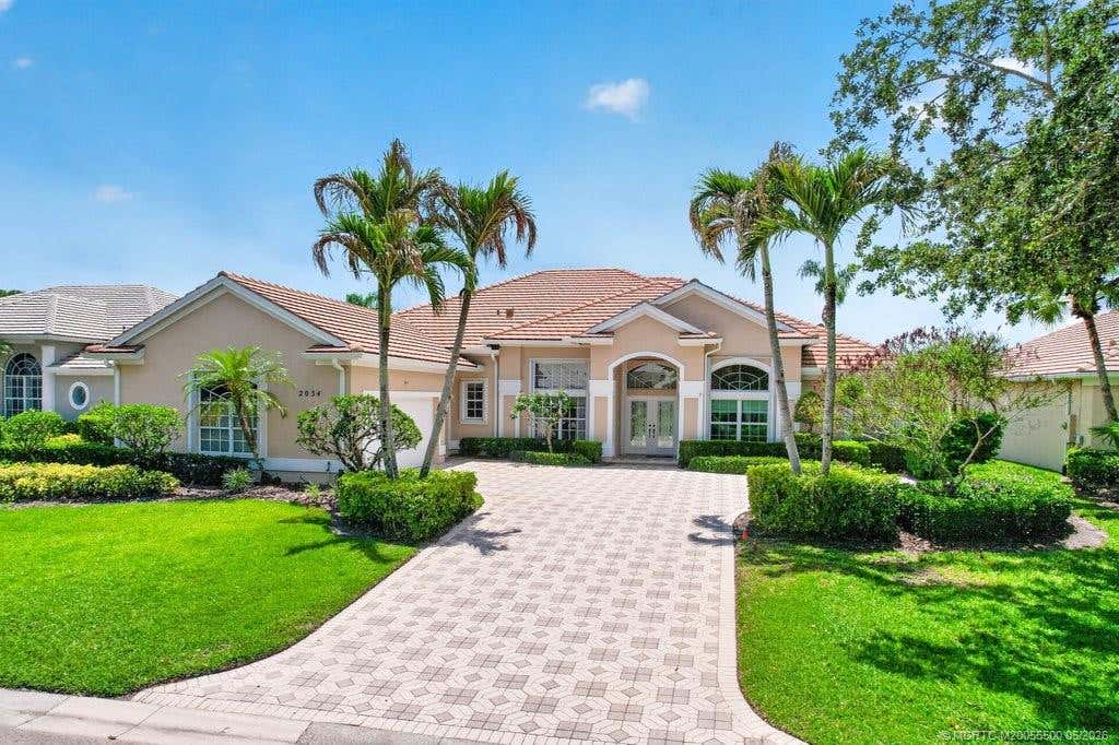 Photo of 2034 SW Bradford Place, Palm City, FL 34990 (MLS # M20055500)