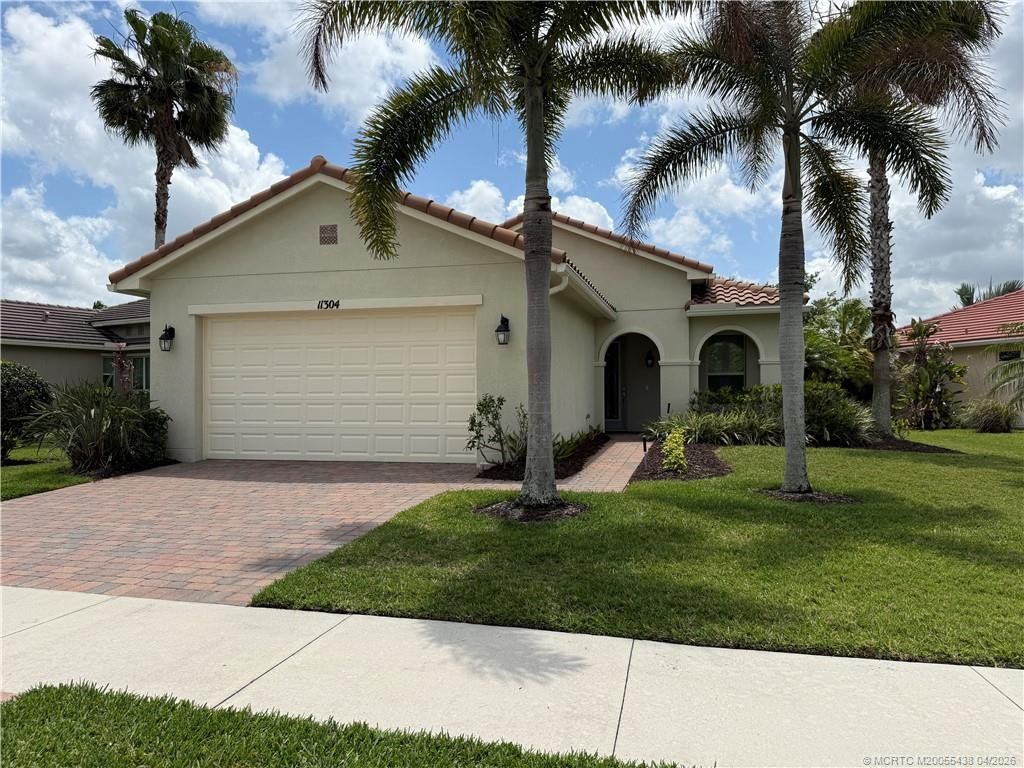 Photo of 11304 SW Mountain Ash Circle, Port Saint Lucie, FL 34987 (MLS # M20055438)