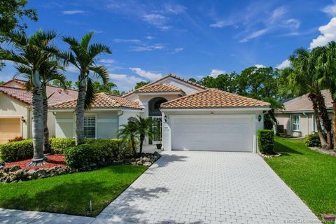 Photo of 6947 SE Twin Oaks Circle, Stuart, FL 34997 (MLS # M20051668)
