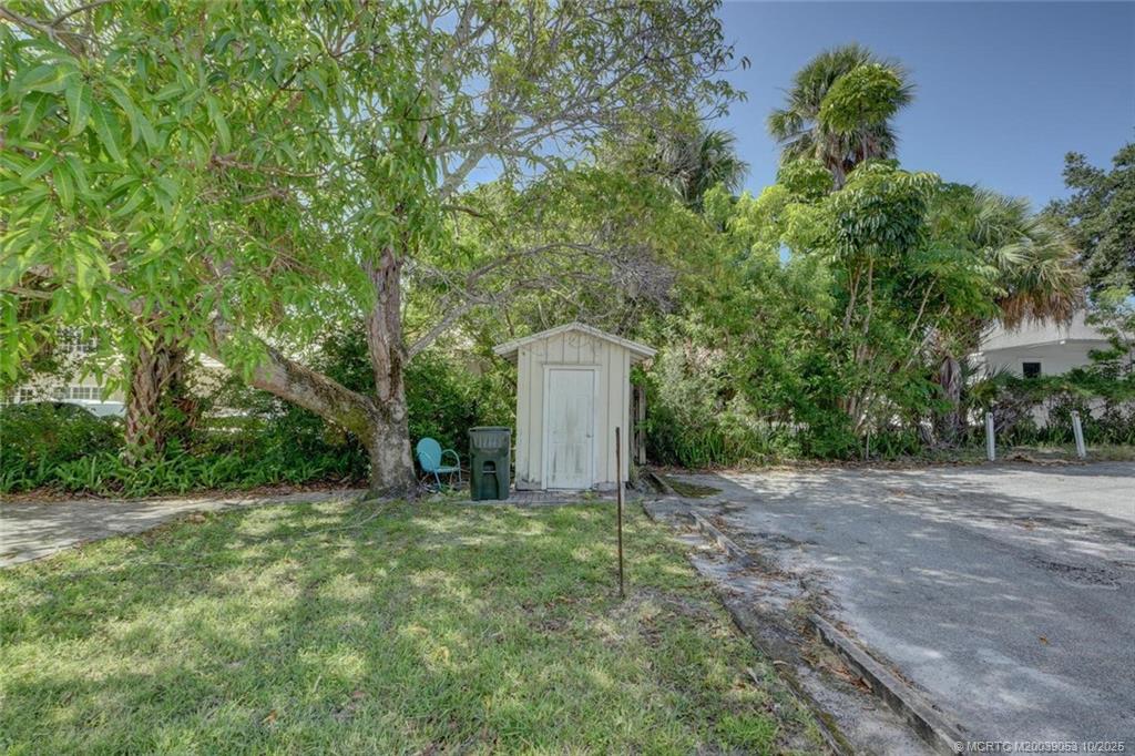 300 SE Detroit Avenue, Stuart, FL, 34994, US, ,Commercial,Active,300 SE Detroit Avenue,1667023