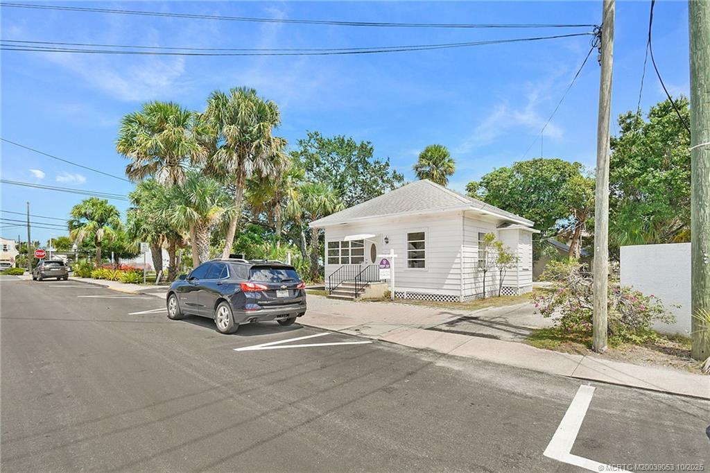 300 SE Detroit Avenue, Stuart, FL, 34994, US, ,Commercial,Active,300 SE Detroit Avenue,1667023