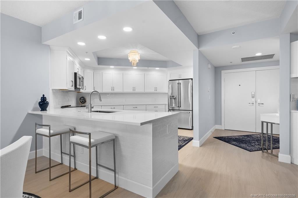 8650 S Ocean Drive 1002