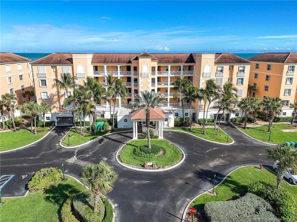 Photo of 2046 Windward Drive #2405, Fort Pierce, FL 34949 (MLS # M20048136)