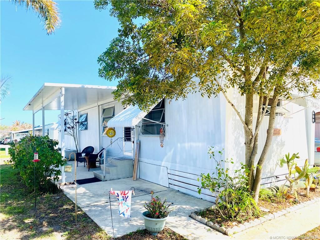 Photo of 608 Garden View Way NE, Jensen Beach, FL 34957 (MLS # M20054794)