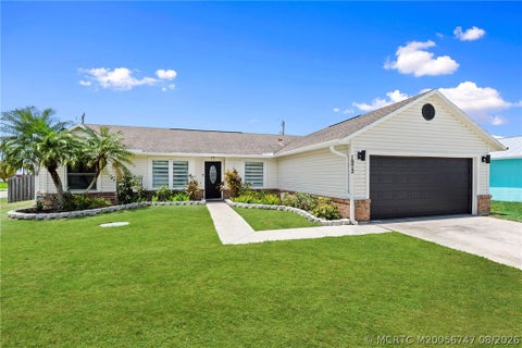 Homes For Sale - 1972 SW Breezeway Street<br/> Saint Lucie County, Port St. Lucie, FL 34987