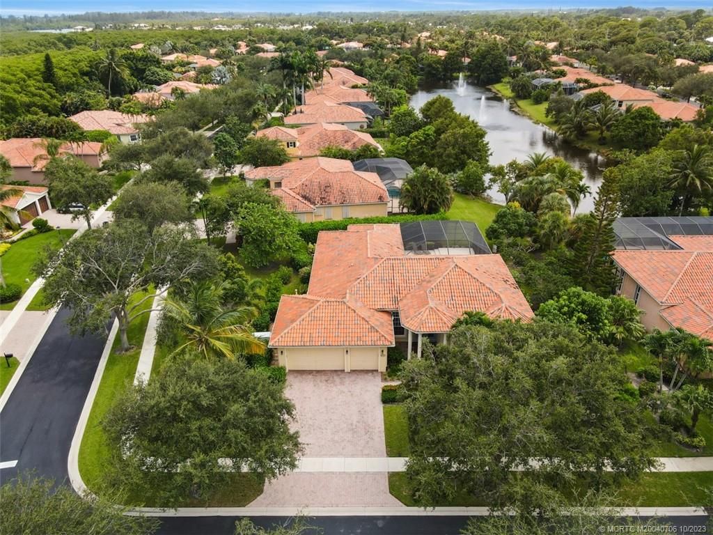 Photo of 9787 SE Osprey Pointe Drive, Hobe Sound, FL 33455 (MLS # M20040706)