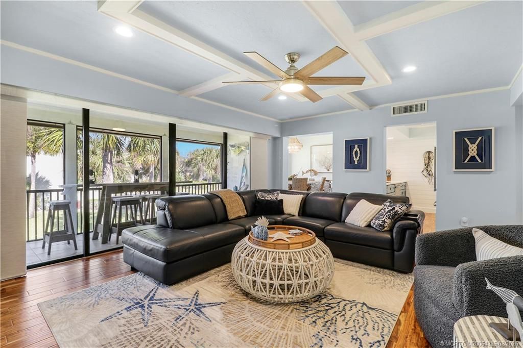 Photo of 1600 NE Dixie Highway #4-206, Jensen Beach, FL 34957 (MLS # M20054326)