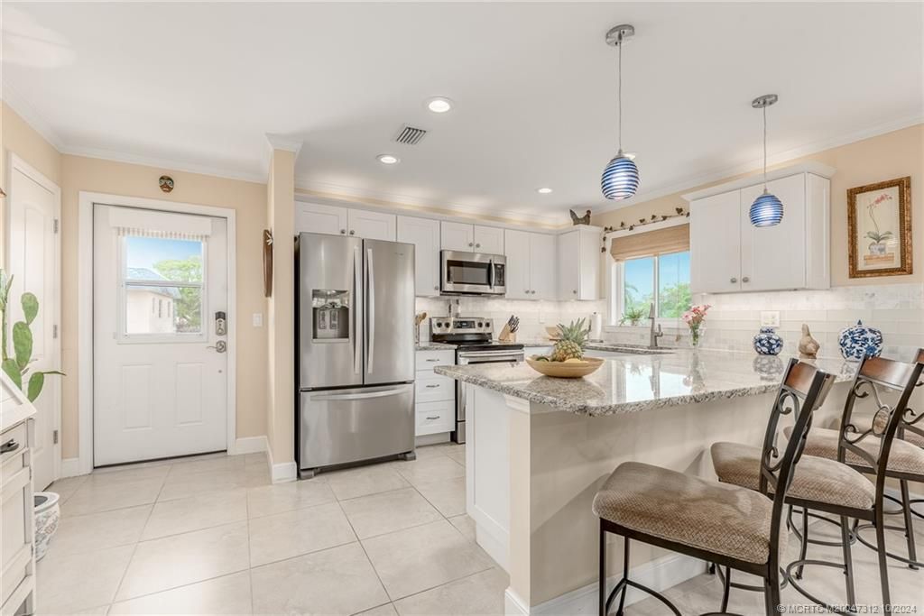 Photo of 2950 SE Ocean Boulevard #38-4, Stuart, FL 34996 (MLS # M20047312)