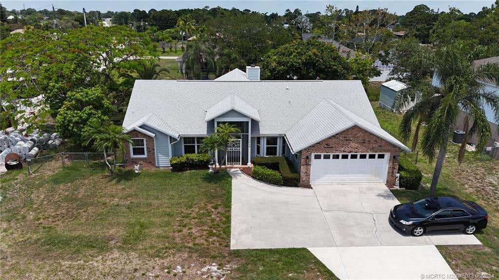 Photo of 1998 SE Floresta Drive, Port Saint Lucie, FL 34983 (MLS # M20045073)