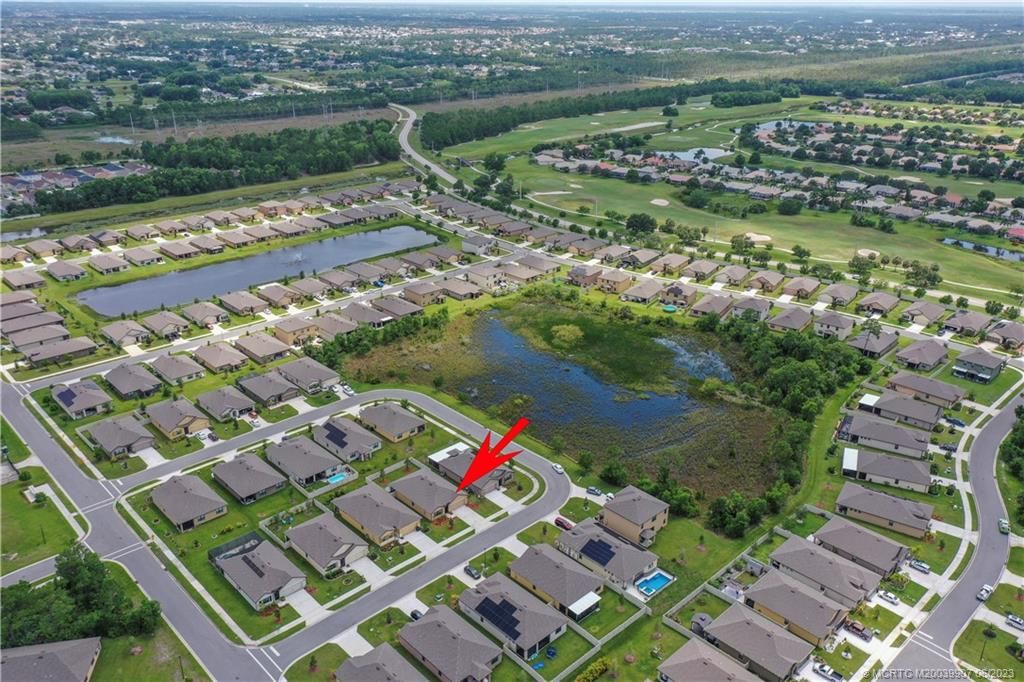 Photo of 6320 NW Northwood Loop, Port Saint Lucie, FL 34983 (MLS # M20039907)