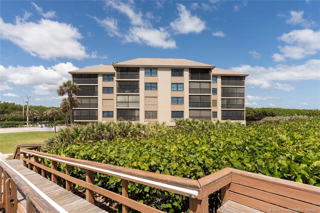 2641 NE Ocean Boulevard 106