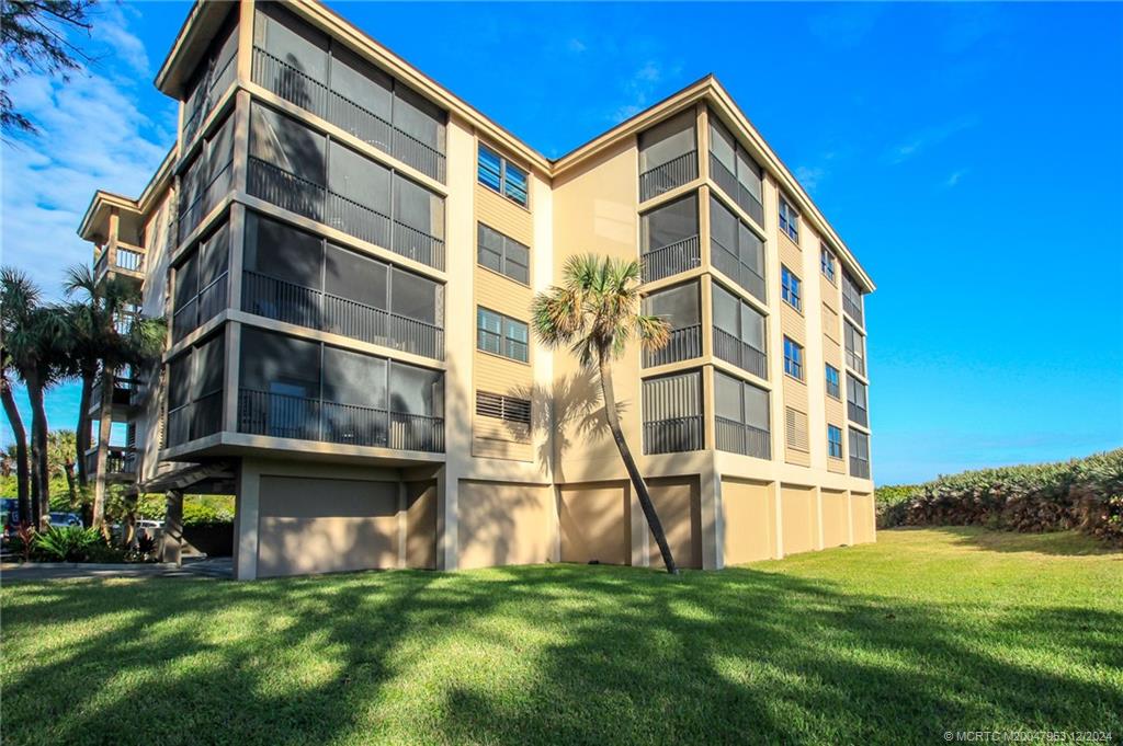 Stuart, Florida 34996, United States, 2 Bedrooms Bedrooms, ,2 BathroomsBathrooms,Residential,Active,28095