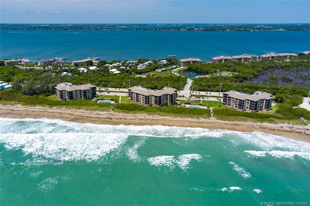 Stuart, Florida 34996, United States, 2 Bedrooms Bedrooms, ,2 BathroomsBathrooms,Residential,Active,28095