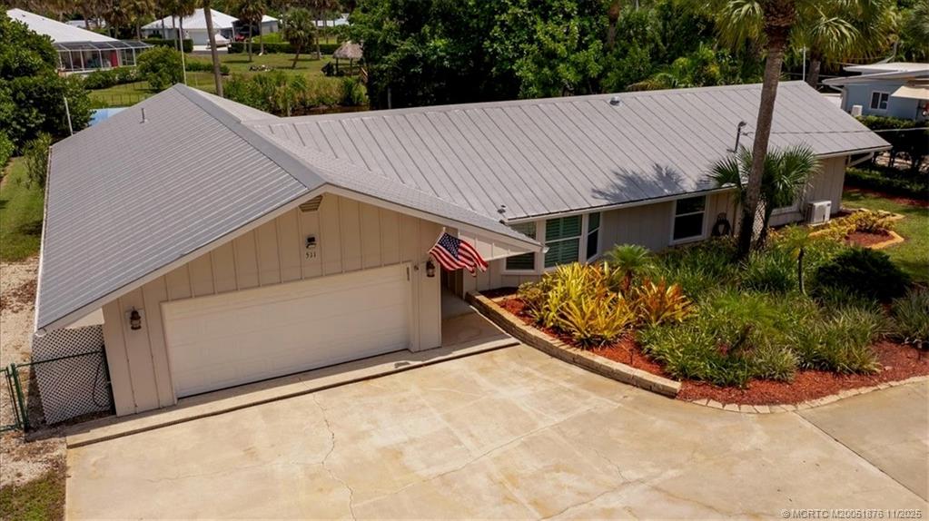 Stuart, Florida 34996, United States, 4 Bedrooms Bedrooms, ,3 BathroomsBathrooms,Residential,Coming Soon,195385