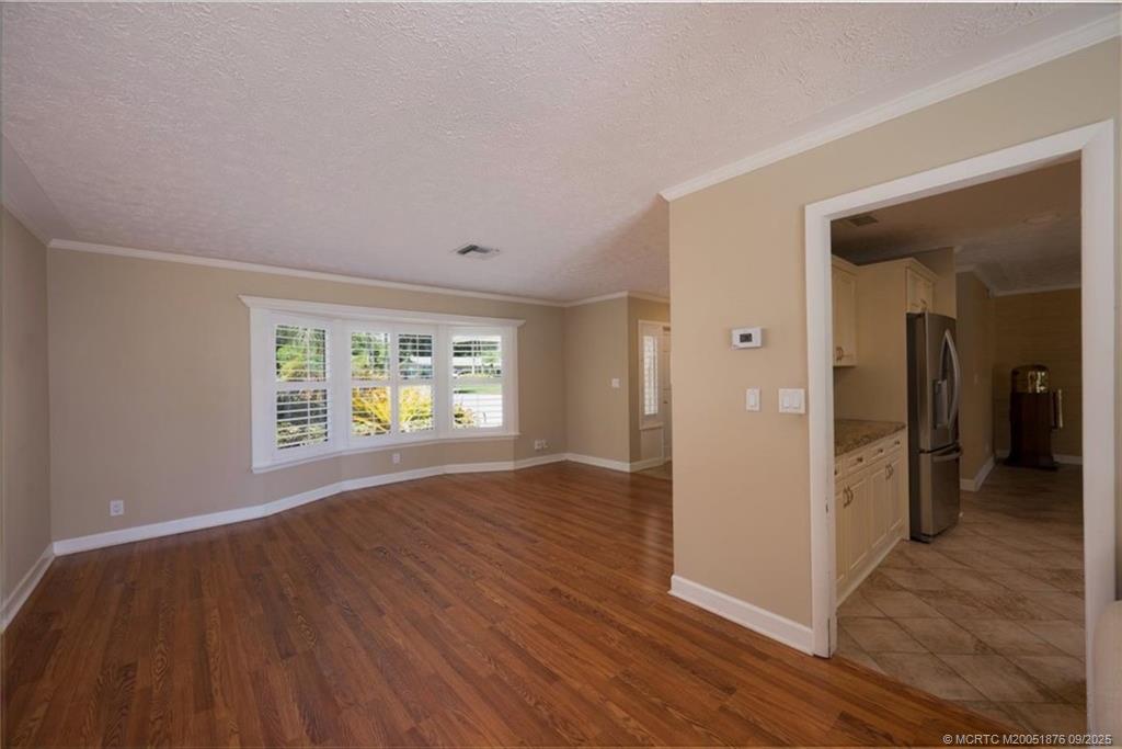 Stuart, Florida, 34996, United States, 4 Bedrooms Bedrooms, ,3 BathroomsBathrooms,Residential,Active,1941305