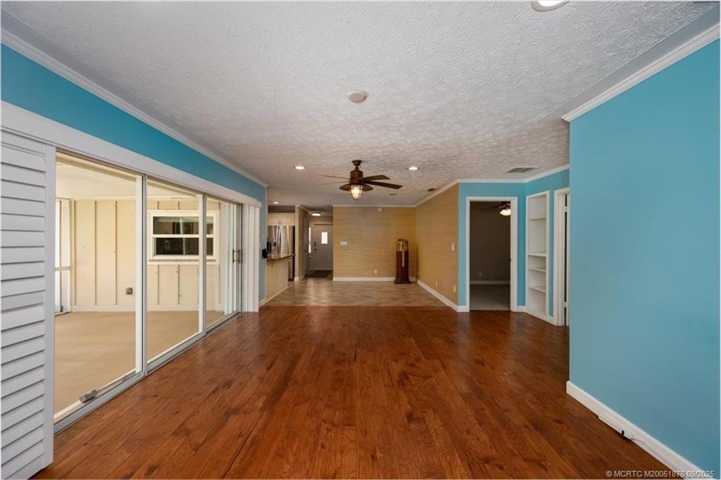 Stuart, Florida, 34996, United States, 4 Bedrooms Bedrooms, ,3 BathroomsBathrooms,Residential,Active,1941305