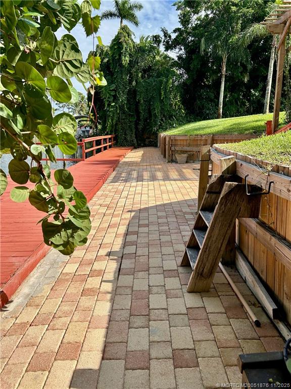 Stuart, Florida 34996, United States, 4 Bedrooms Bedrooms, ,3 BathroomsBathrooms,Residential,Coming Soon,195385